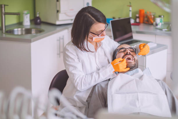 Best Weekend Emergency Dentist in Detroit Beach, MI